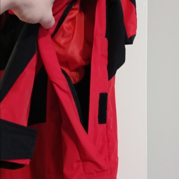 🌬VTG The North Face🌬 - Red/Black Mountain Gore-Tex Coat - Picture 12 of 16